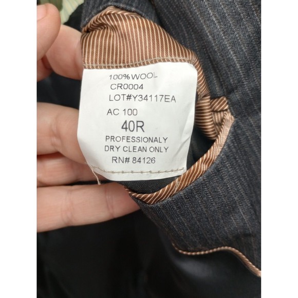 BCBG Attitude Men's Suit Coat Size 40 R 100% Wool Dark‎ Gray Pin-Stripes EUC - Picture 8 of 16